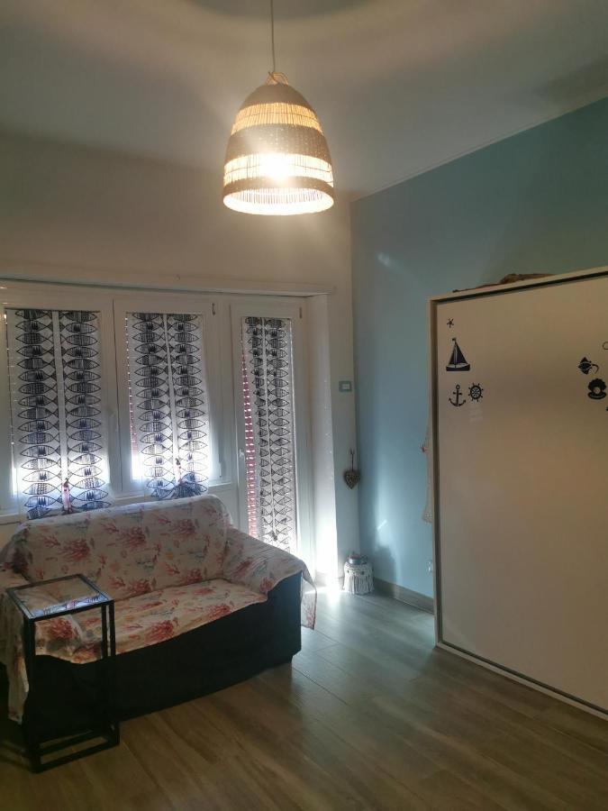 Il Mare Di Delfy Apartment Лидо ди Остия Екстериор снимка